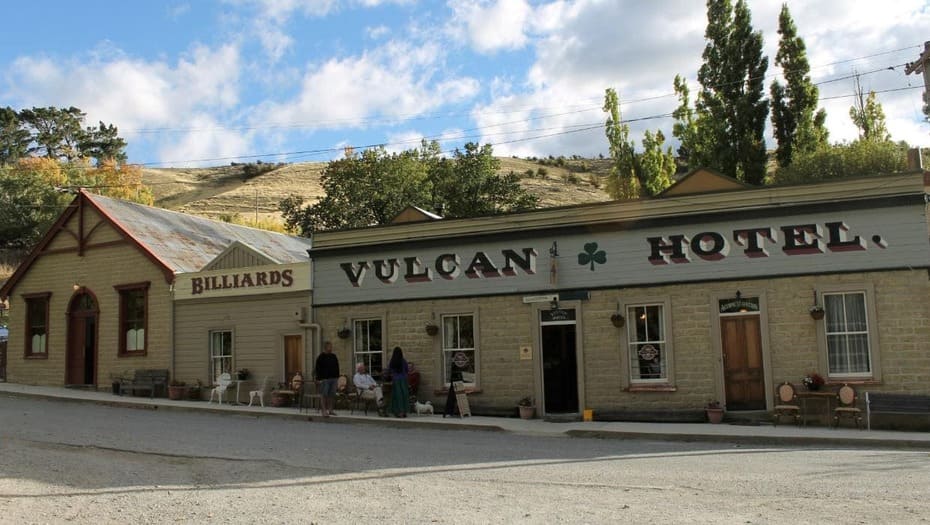 The Vulcan Hotel, St Bathans — A Ghost With a Grudge